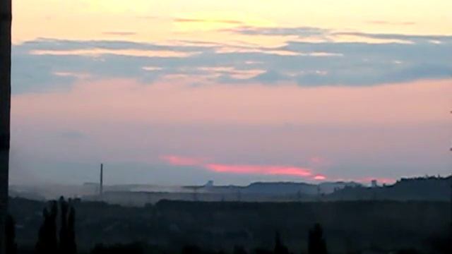 Типичный закат в Горловке 01 07 15 смотреть онлайн