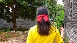 【赶海合集】赶海一网抓到大货螃蟹龙虾，村民们直接到渔妹家买海鲜，这价格也太实在了！【阿渔妹】