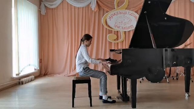 Ермакович Валерия, М. Тарапатова "Босиком по лужам"