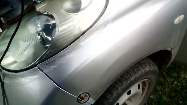 Nissan March.Полируем фары смотреть онлайн