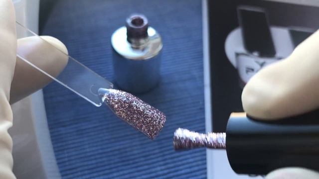 Дизайн ногтей. Нанесение шеллака. Гель лак You Posh DIAMOND D4 смотреть онлайн