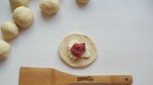 Пирог с творогом и джемом