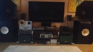 Авторская акустика на динамиках Lowther dx2 и Sonido