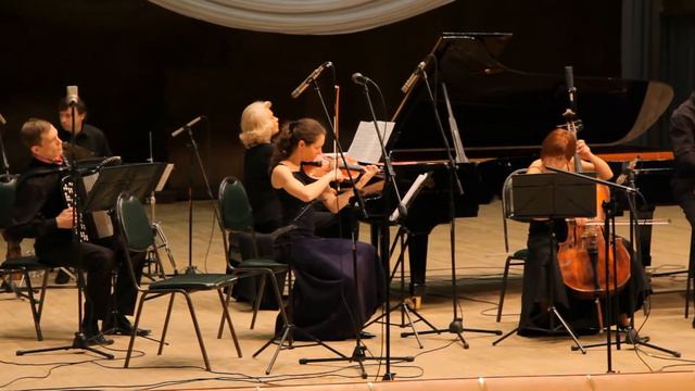 Astor Piazzolla - Meditango смотреть онлайн