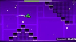 Где находятся все 3 монетки на уровне Back on track в Geometry Dash!!!