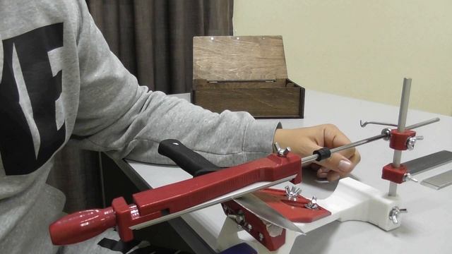 Точилка Жук для ножей и не только смотреть онлайн
