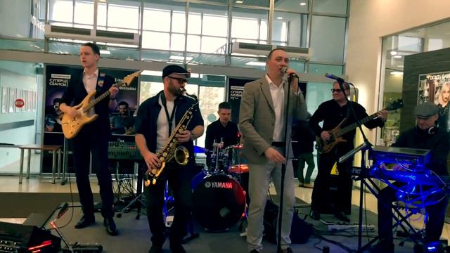 Кавер Группа SAFARI и Денис SAXODIZIAK Кудрявцев (саксофон)