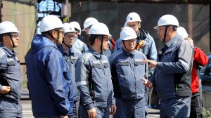 Программа ремонта непроизводственных помещений на Уральской Стали продолжается.