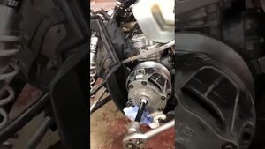 снять вариатор снегохода легко