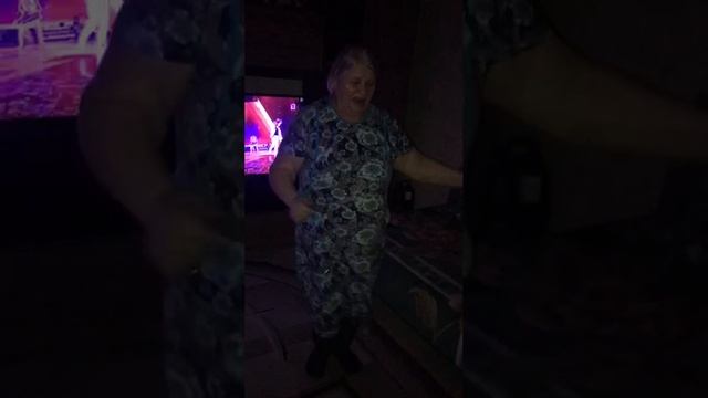 девчонки зажигалки