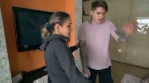 МАКСА ВАЩЕНКО УСЫНОВИЛИ.МАМА МАКСА ВАЩЕНКО ПРЕДАЛА ЕГО КОГДА ЕМУ БЫЛО 2 ГОДА!