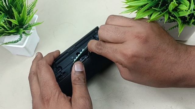 JBL Flip 2 Look inside Disassembly | How to disassemble | Teardown of Flip 2 | Complete look inside