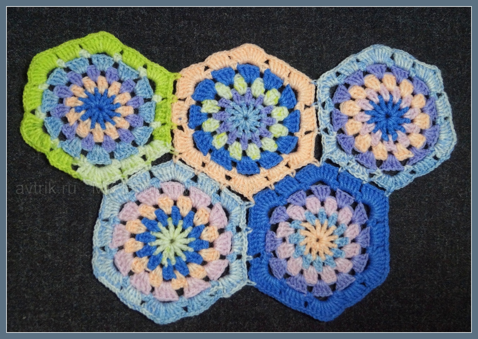 Вязание и сборка цветного шестиугольного мотива