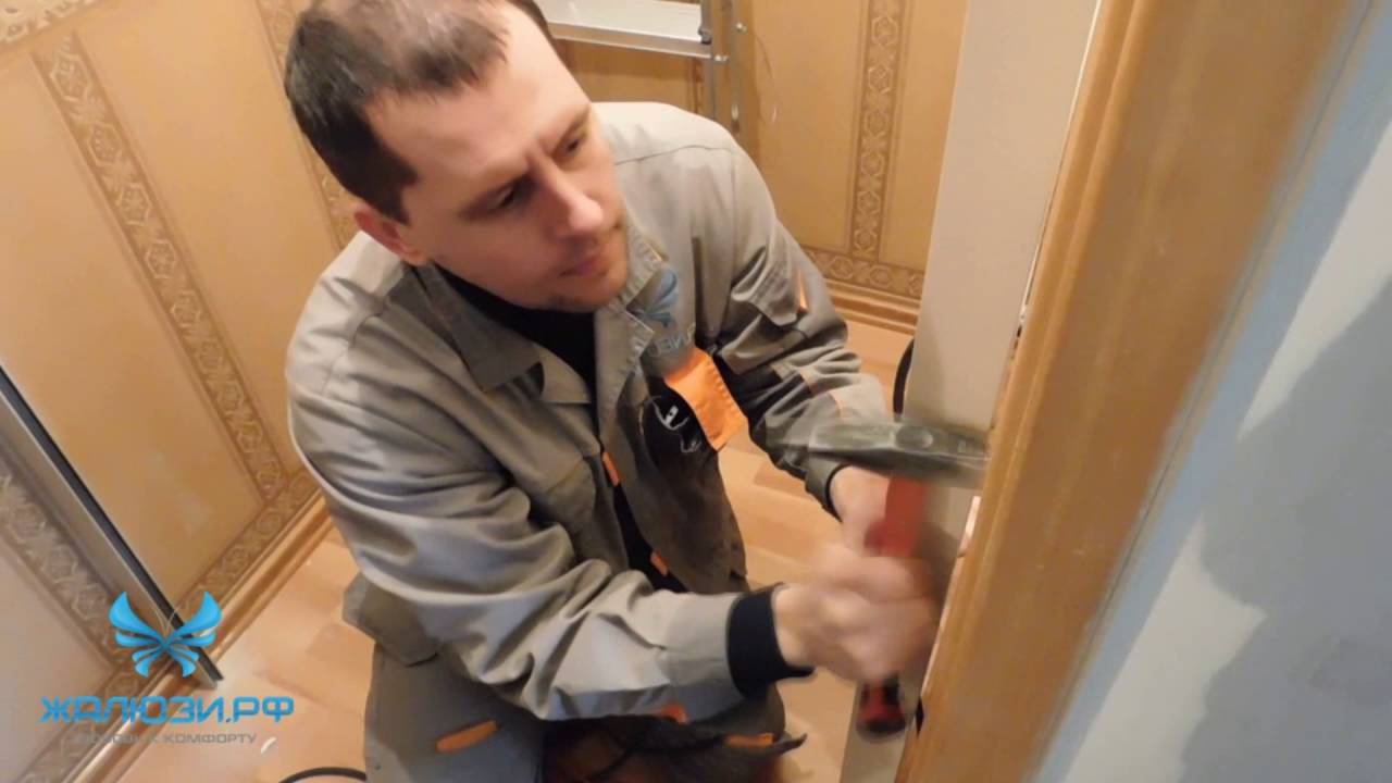 Установка рольставни в дверной проем