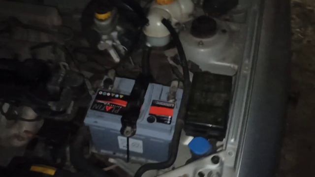 Замена габаритных лампочек на Daewoo Lanos √ смотреть онлайн