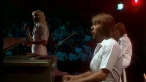 ABBA - Dum, dum diddle (Live in .....) 1976