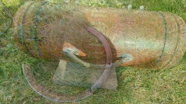 МАНГАЛ ИЗ БАЛЛОНА СО СКЛАДНЫМИ НОЖКАМИ И ОТКИДЫВАЮЩИМСЯ СТОЛИКОМ