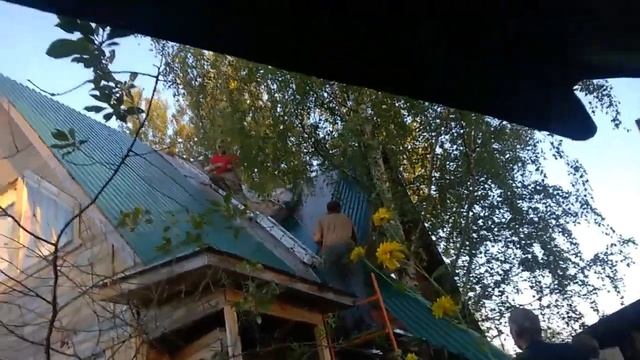 Крыша течёт. Приехали домой. смотреть онлайн