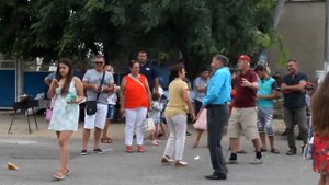 ТАНЕЦ В КОПЧАКЕ под русскую песню * Гагаузия*МОЛДОВА?День храма (села)