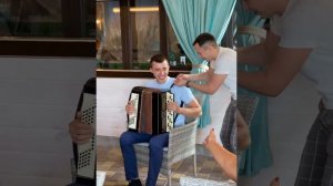 баян разрыв