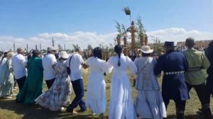 Осуохай на открытии Ысыаха Туймаады! 24.06.2023 г. Round dance Osuokhai! Ysyakh Festival サハの夏祭りの和踊り