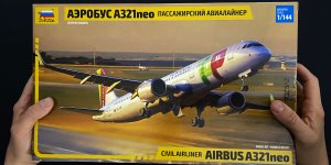 Новейший NEO от Звезды. Обзор модели AirBus A-321neo в 144 масштабе плюс подарки и дополнения