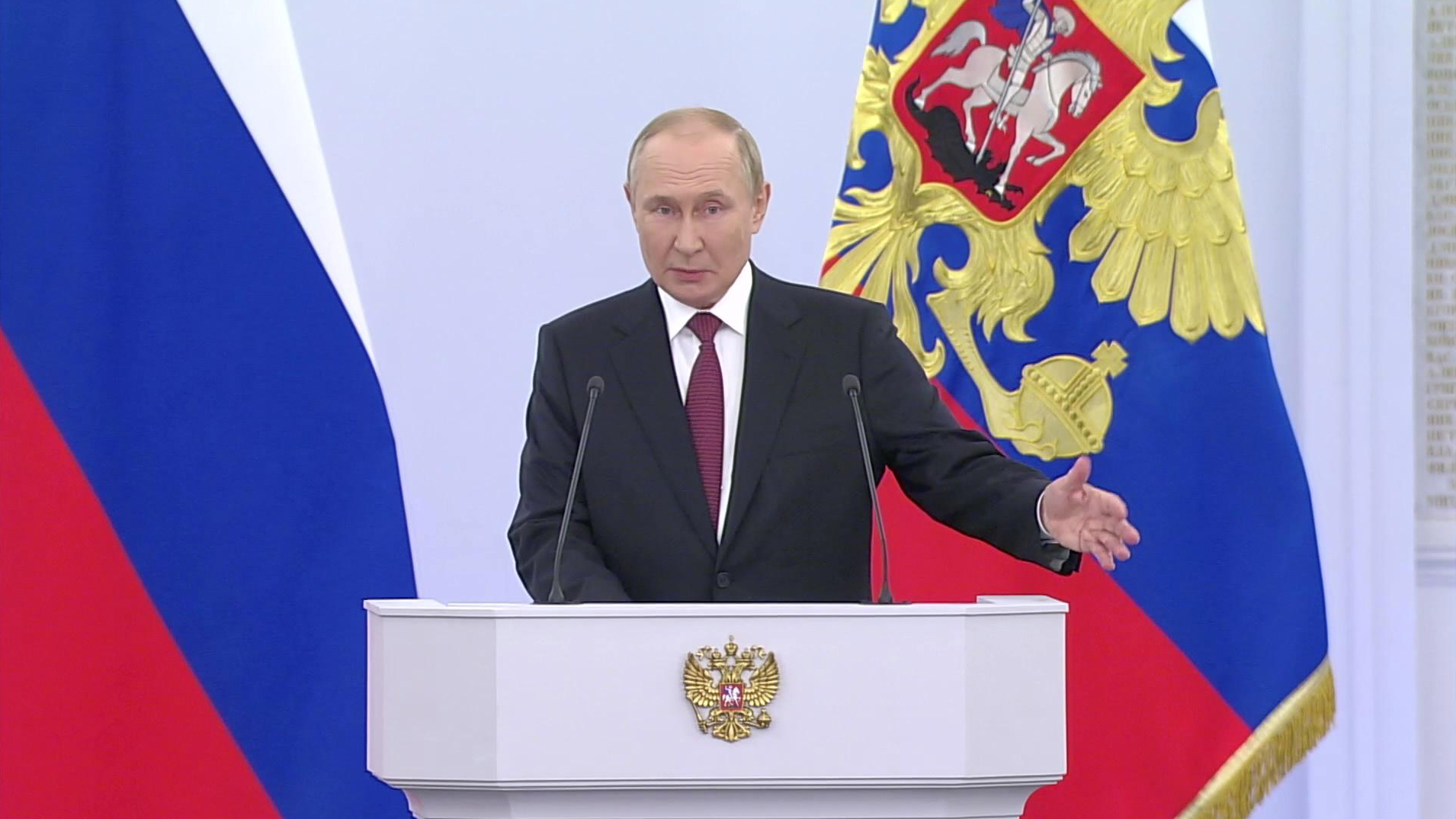 Президент России отметил, что бумажками никого не накормишь - Россия 1