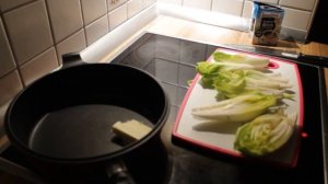 Как приготовить Цикорий (Эндивий) чтобы он не горчил.Быстро и просто.