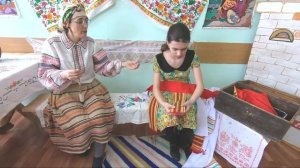 _Бабушкин сундук_ фолк_урок история мордовского костюма  РЦКД Геолог.mp4