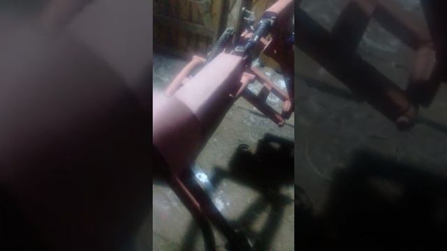 Роторная косилка на одноточечной навеске на минитрактор смотреть онлайн