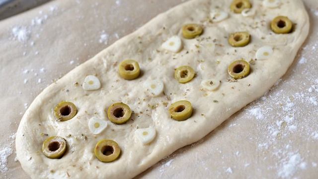 Фокачча с рукколой