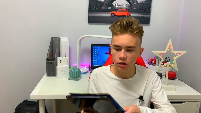 ПОЧЕМУ ЛЮДИ ПОКУПАЮТ iPhone смотреть онлайн