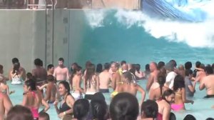 Большие волны в аквапарке Olympus