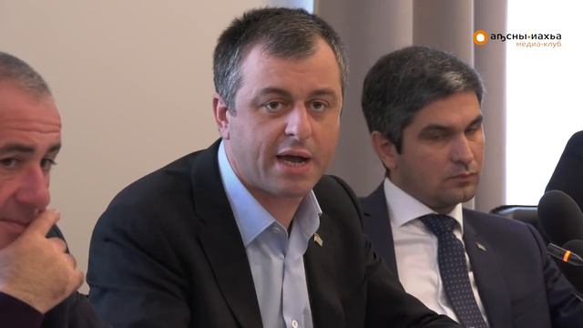 Тимур Бейя предлагает ужесточить процедуру перевода земель из одной категории в другую смотреть онлайн