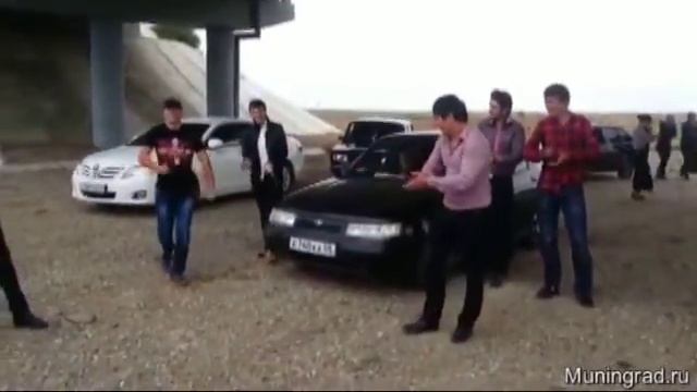 Дагестанская лезгинка (Мунинская свадьба) смотреть онлайн