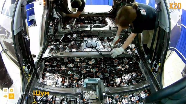 Шумоизоляция пола с арками Hyundai i30 в уровне Премиум. Автошум.