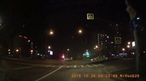 Авария в Люберцах ночью на светофоре с автомобилем такси