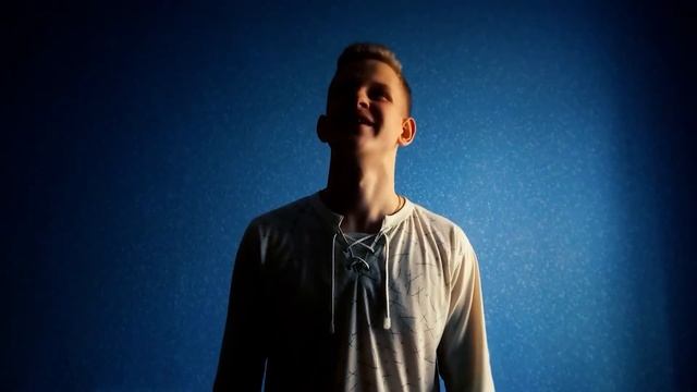 Стих. ГРОТ - Вот бы стоили денег слова (читает Алексей Алёшкин) смотреть онлайн