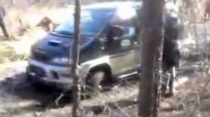 Делика №2.Штурм лужу грязи(Mitsubishi Delica)