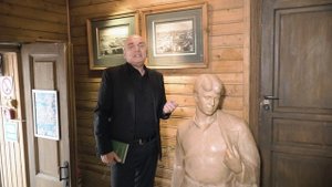 Сергей Есенин "Собаке Качалова". Читает Михаил Кузнецов