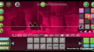 Как менять фон во время игры на своей карте в Geometry Dash!
