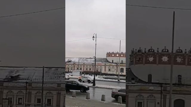 МОСКВА, ПЛОЩАДЬ ТРЕХ ВОКЗАЛОВ (ЛЕНИНГРАДСКИЙ, ЯРОСЛАВСКИЙ, КАЗАНСКИЙ) ?