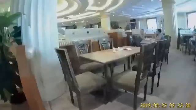 Завтраки в отели Baohong о. Хайнань май 2019