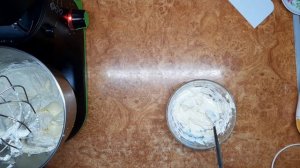 Нереально вкусный крем с плавленого сырка.Крем для выравнивания торта. Крем из сырка.Украшение торт