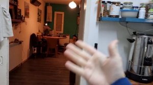 Как евреи ВЫЖИВАЮТ ЗИМОЙ? ❄️ Лайфхаки без отопления в Израиле