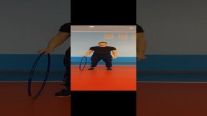 10 увлекательных упражнений с обручем для детей 5-7 лет Коротков А И