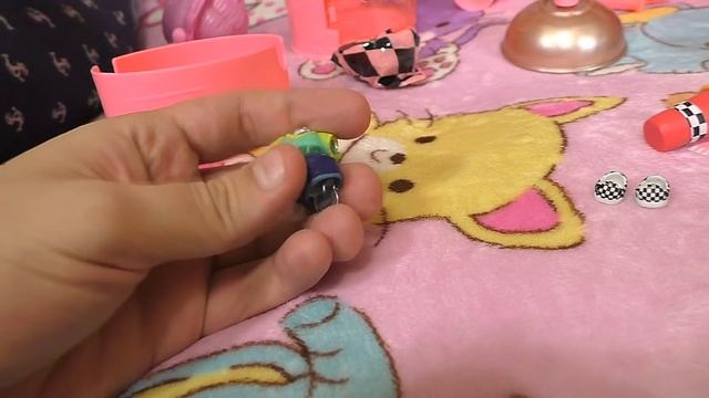 ЛОЛ 5 серия! Куклы теперь с ВОЛОСАМИ? // LOL HAIRGOALS Оригинал ПРОТИВ подделки смотреть онлайн