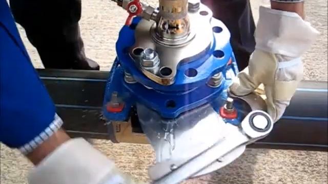 СЕДЁЛКИ С ВЫХОДОМ ПОД ДАВЛЕНИЕМ С ФЛАНЦЕМ - OPTIMQ смотреть онлайн