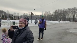 Хай Бургер. Бесплатные веганские бургеры ? в парке. Еда Будущего ✨.