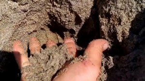 Водоносные слои в земле.